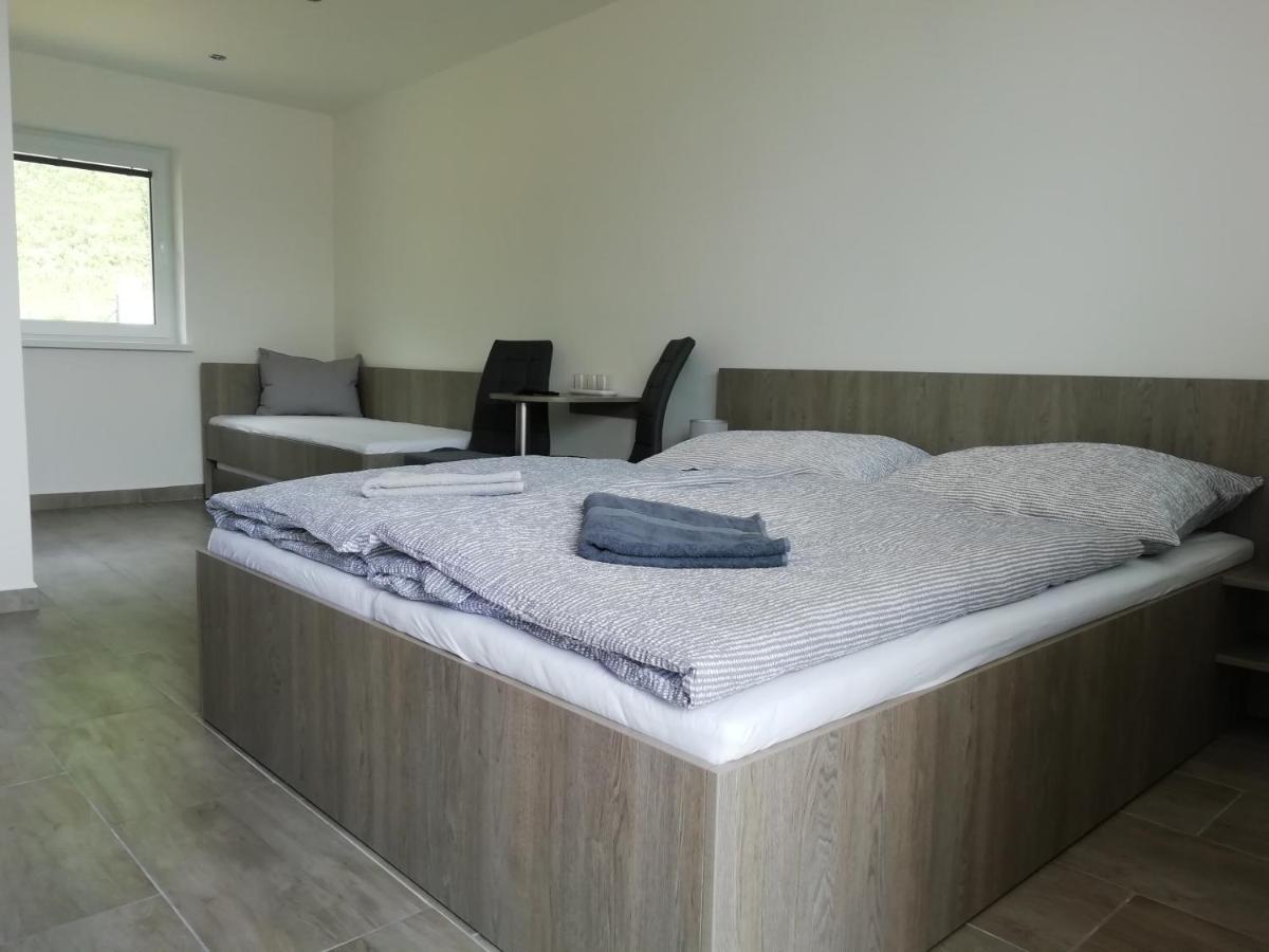 Vila Lada Dedinky Bagian luar foto